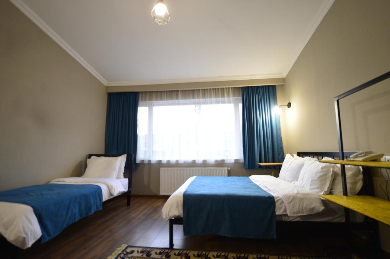 Boutique Hotel 27+ Tbilisi Exterior foto